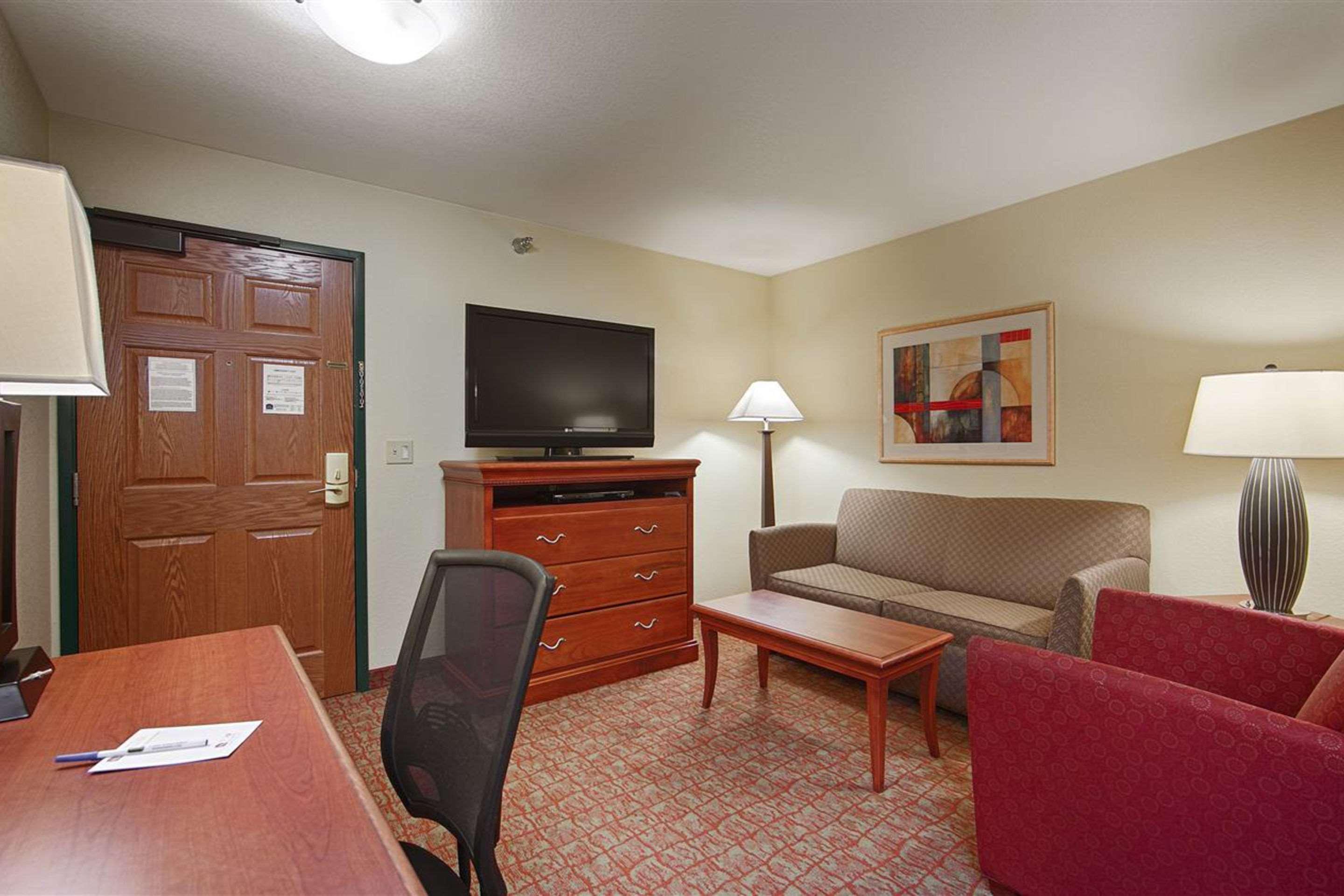 Heritage Hotel And Suites Дикинсон Экстерьер фото